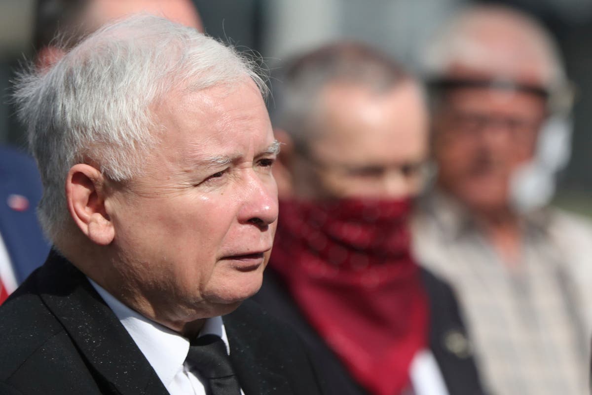 Lider konserwatywnej partii rządzącej w Polsce Kaczyński dołącza do rządu jako wicepremier
