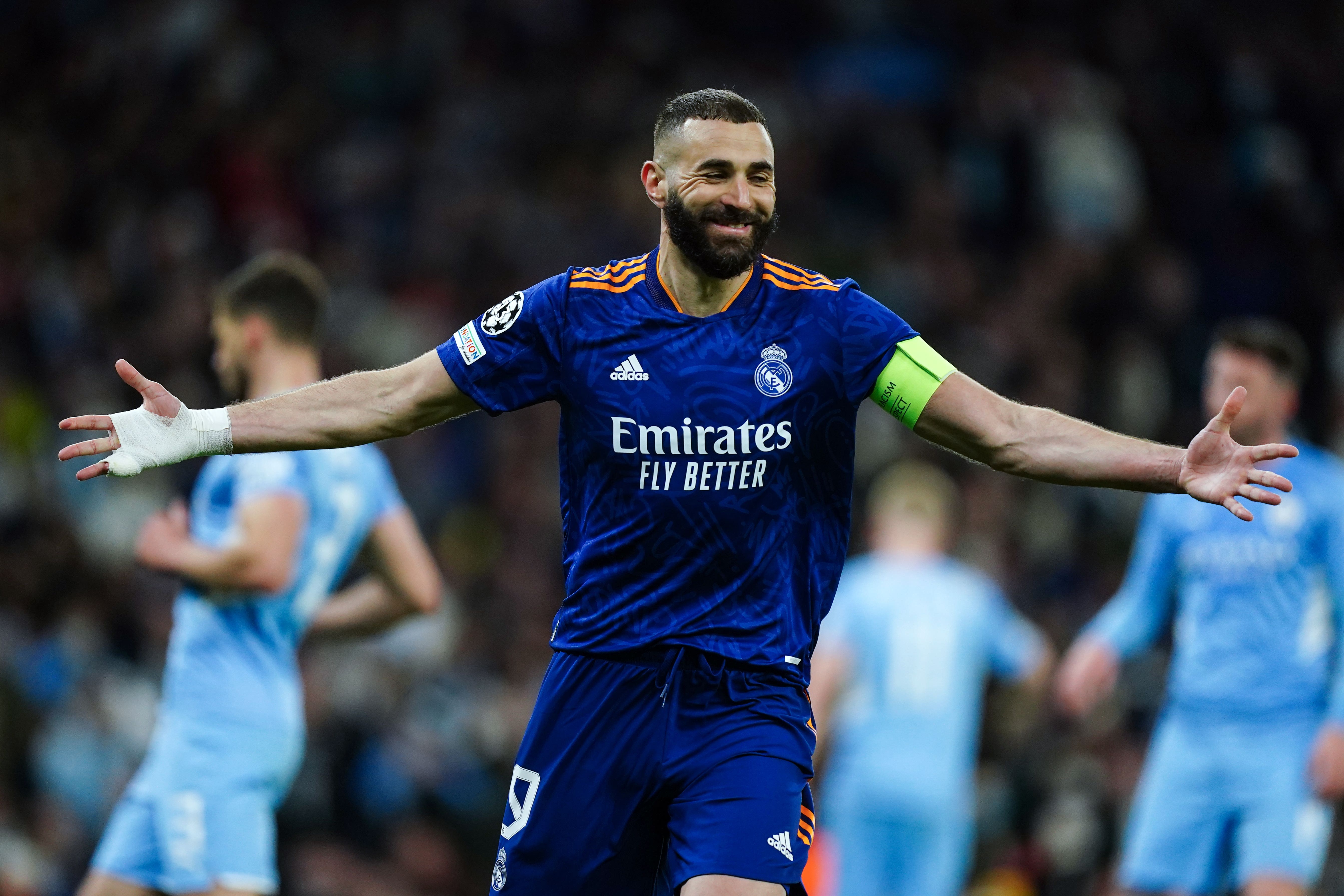 Karim Benzema will end a 14-year career ar Real Madrid