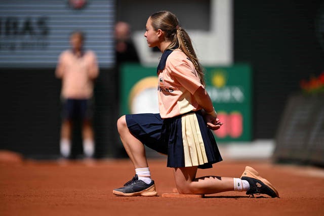 <p>A ball girl was struck by a ball at the French Open </p>