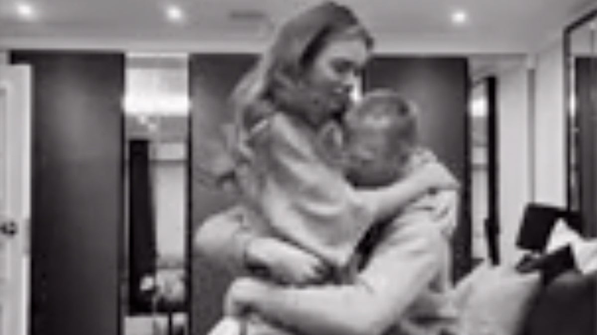 Arsenal goalkeeper Aaron Ramsdale shares moment fiancee revealed she was pregnant with first child