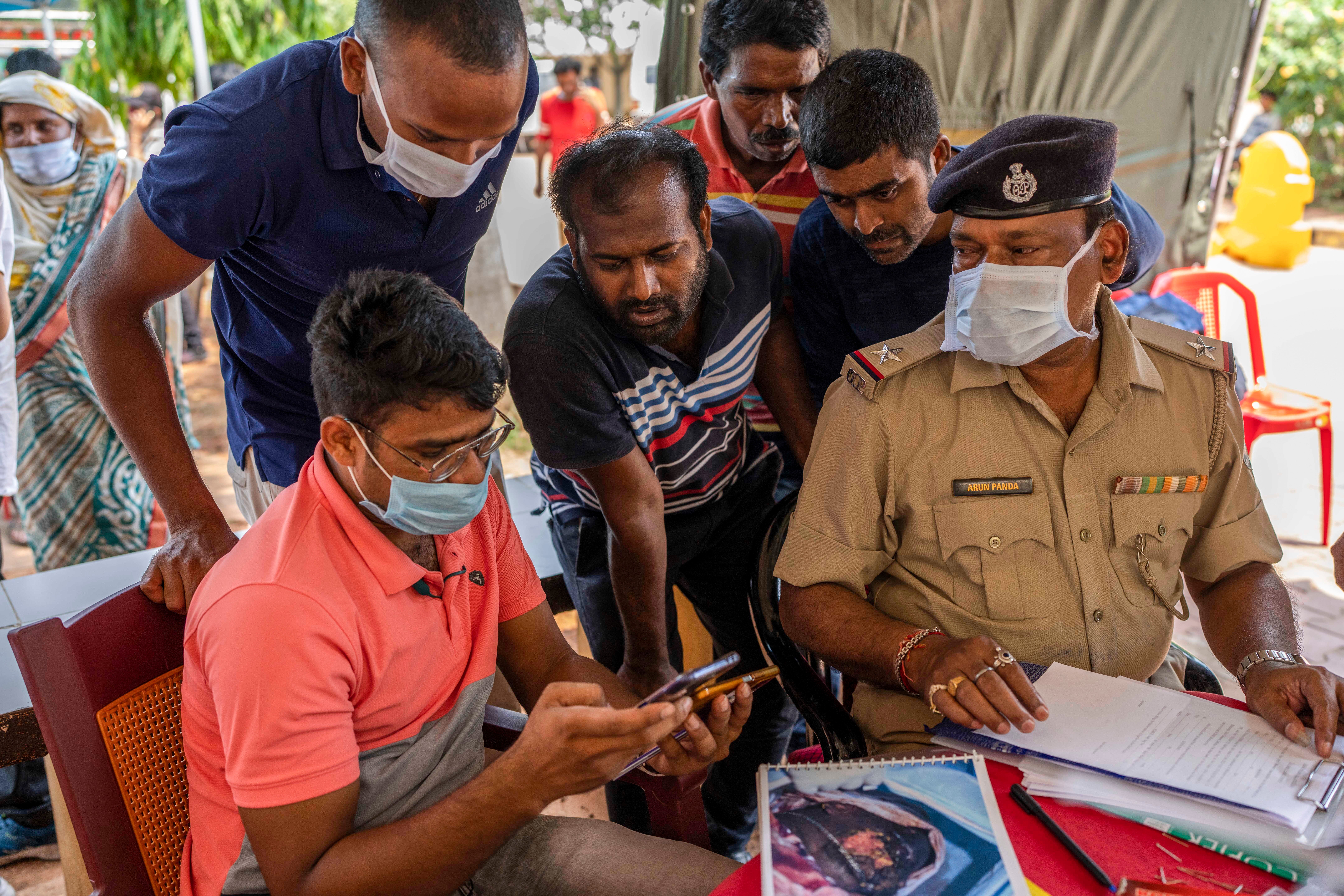 INDIA-TREN DESCARRILAMIENTO