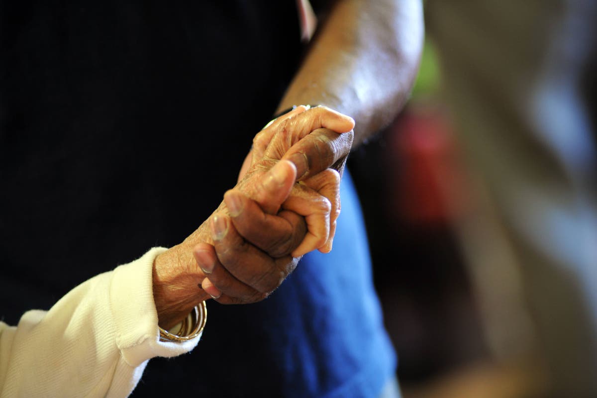 Government to seek volunteers for social care work amid staff shortages &ndash; report