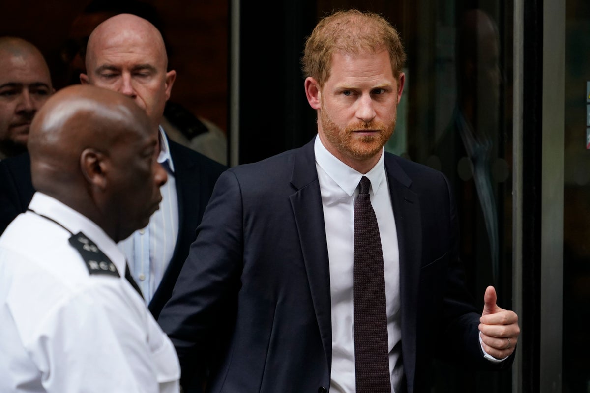 Prince Harry's drug use cited in push to release visa records by conservative US group