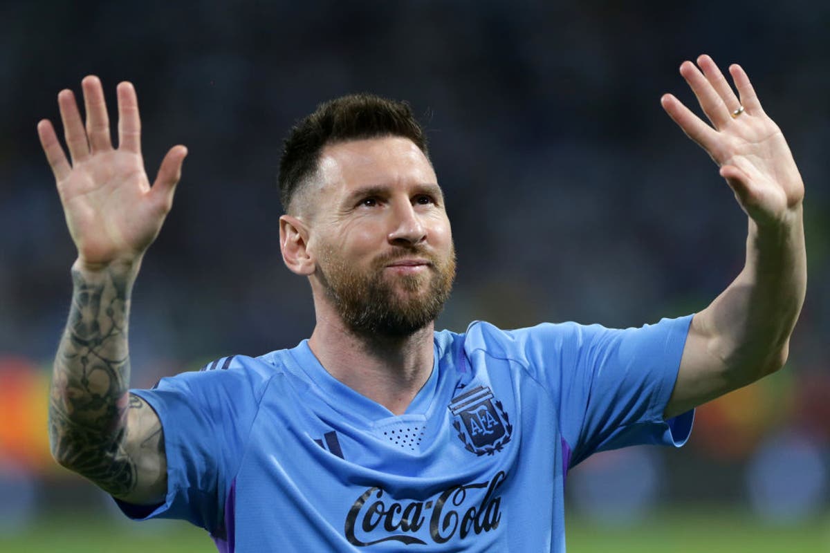Lionel Messi confirms he will sign for US side in shock move
