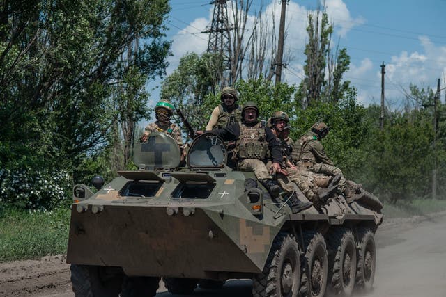 <p>Ukrainian forces in Donetsk</p>