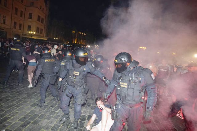 <p>West Ham fans clashed with local police in Prague </p>