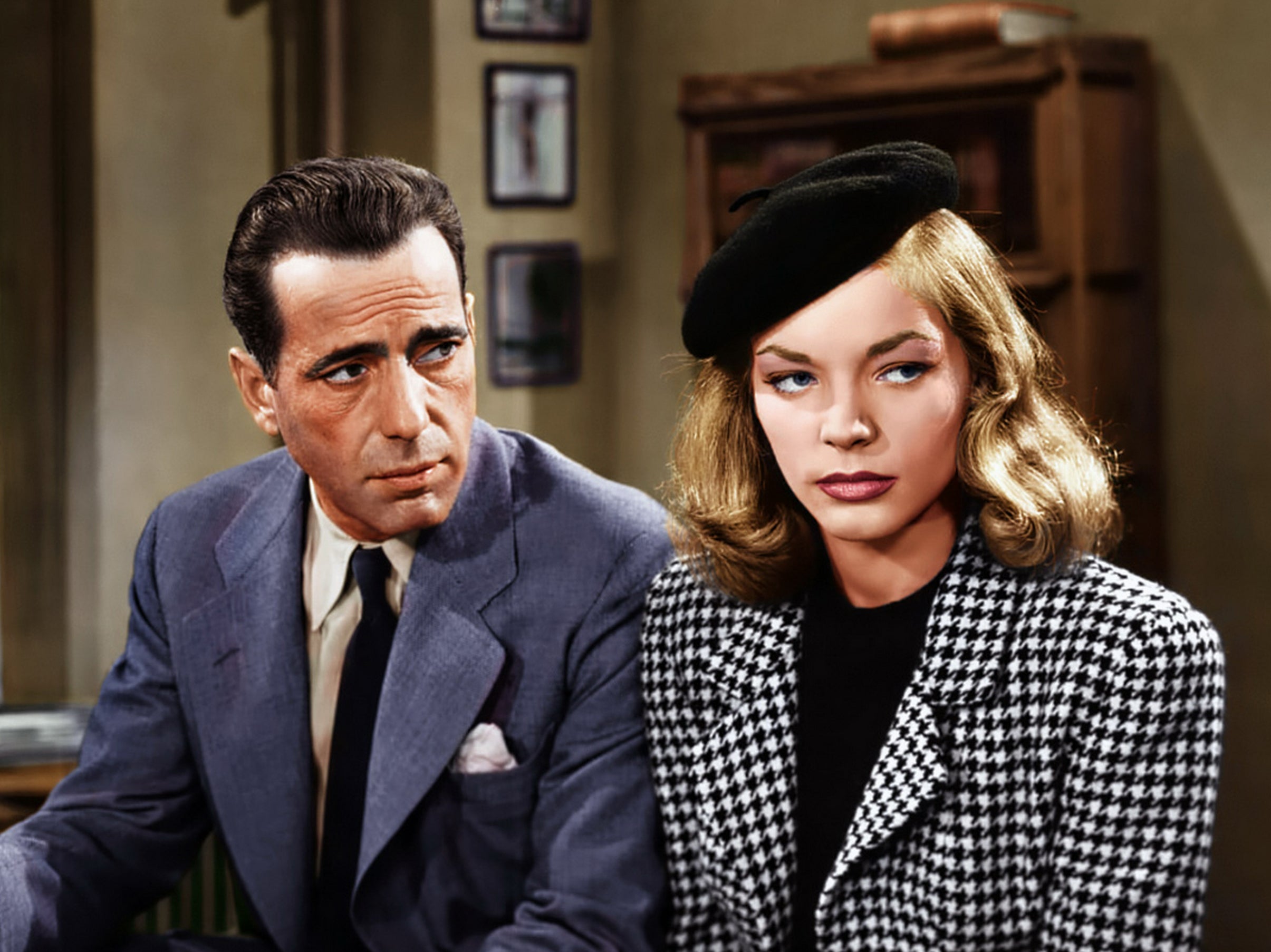 In ‘The Big Sleep’, Humphrey Bogart’s LA detective falls for Lauren Bacall’s Mrs Rutledge