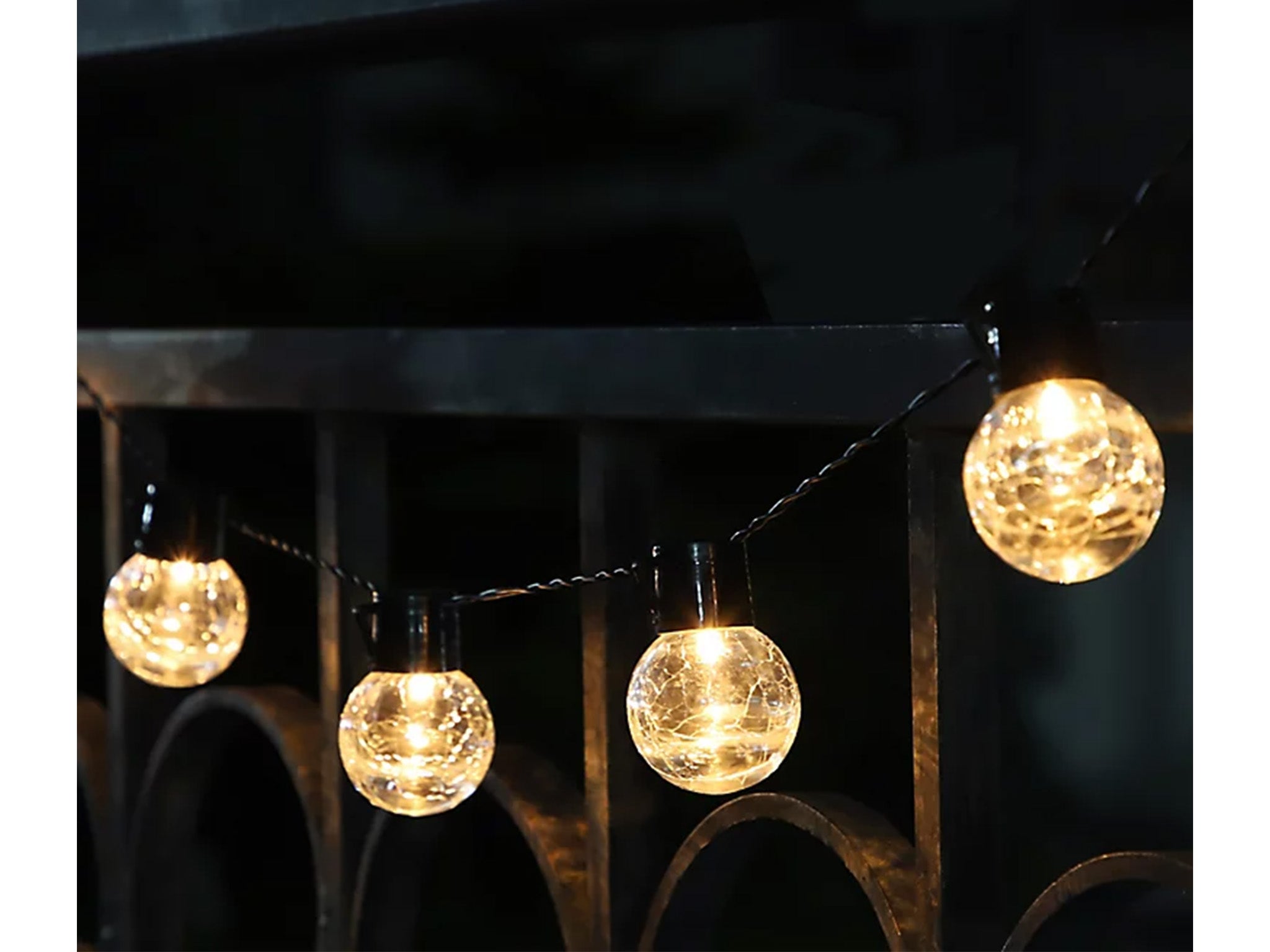 B&Q Delamere crackle glass ball solar-powered string lights