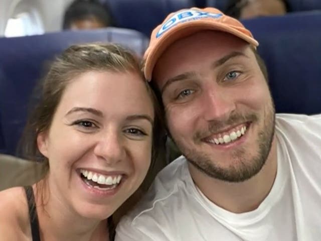 <p>Emily Raines and Daniel Shifflett, the two nurses who saved a fellow passenger’s life</p>