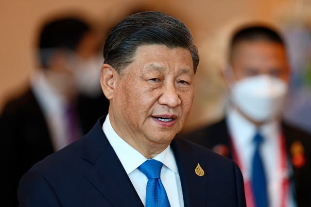 <p>China's president Xi Jinping arrives to attend the Apec Economic Leaders Meeting during the Asia-Pacific Economic Cooperation</p>