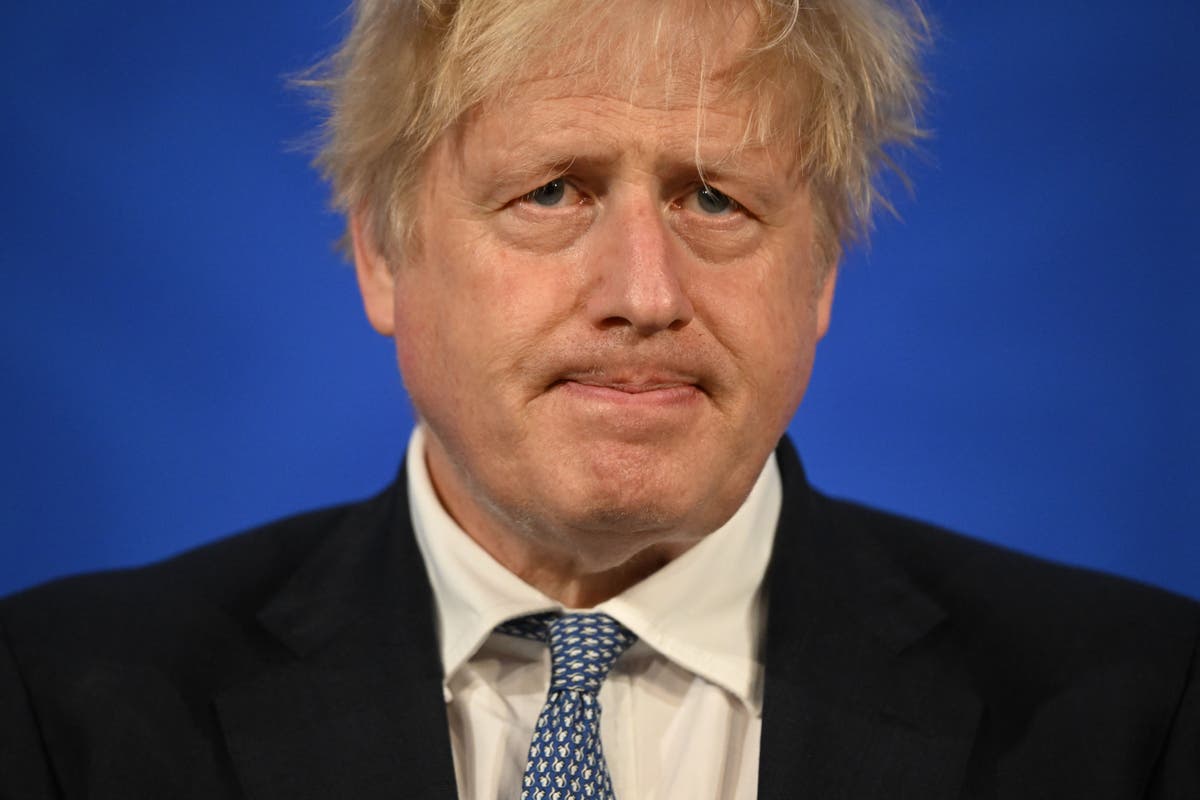 Boris Johnson launches all-out assault on Sunak amid speculation of possible comeback