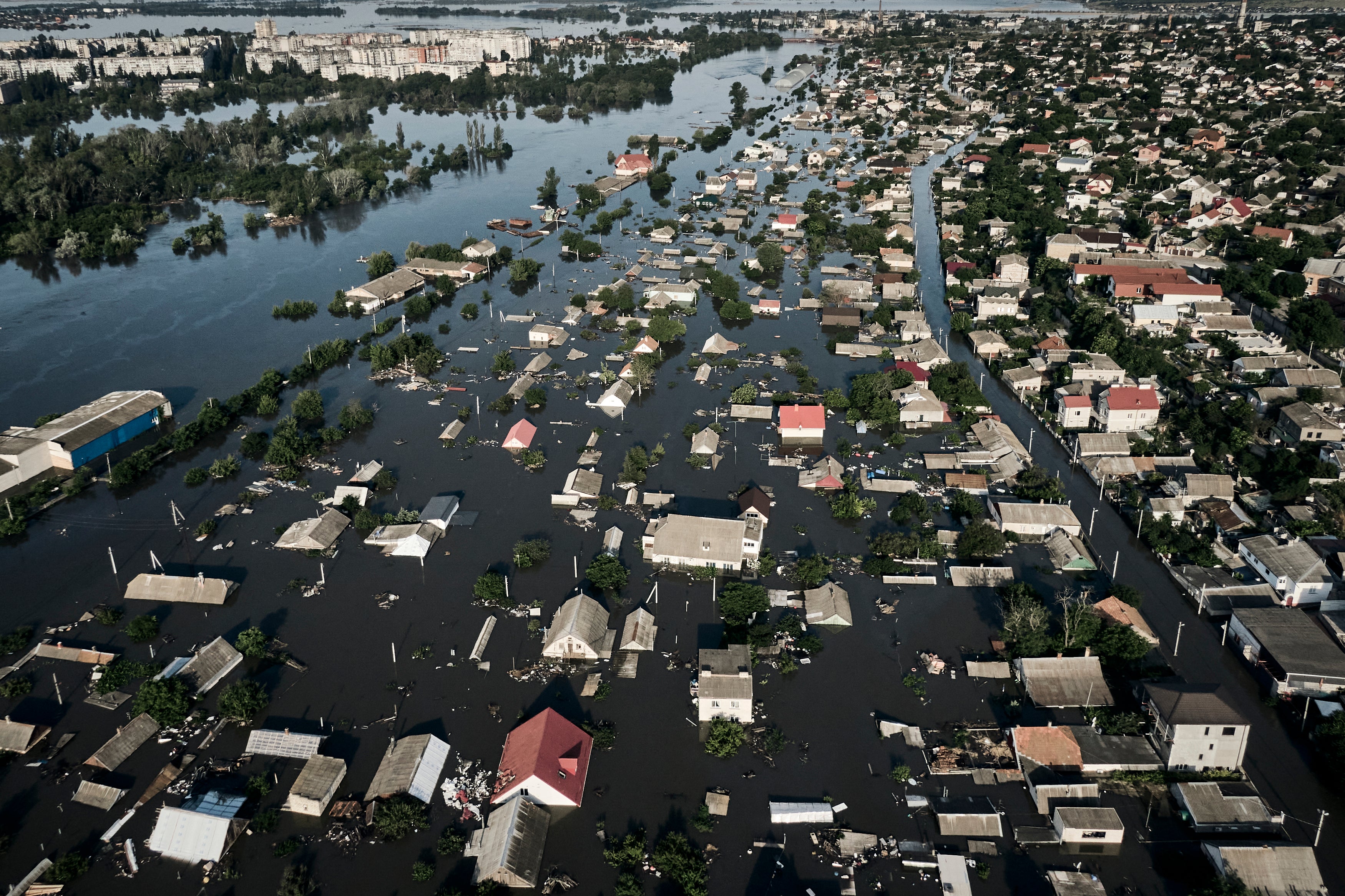 Ukraine dam: Russia using ‘scorched earth tactics’ to destroy Ukraine ...