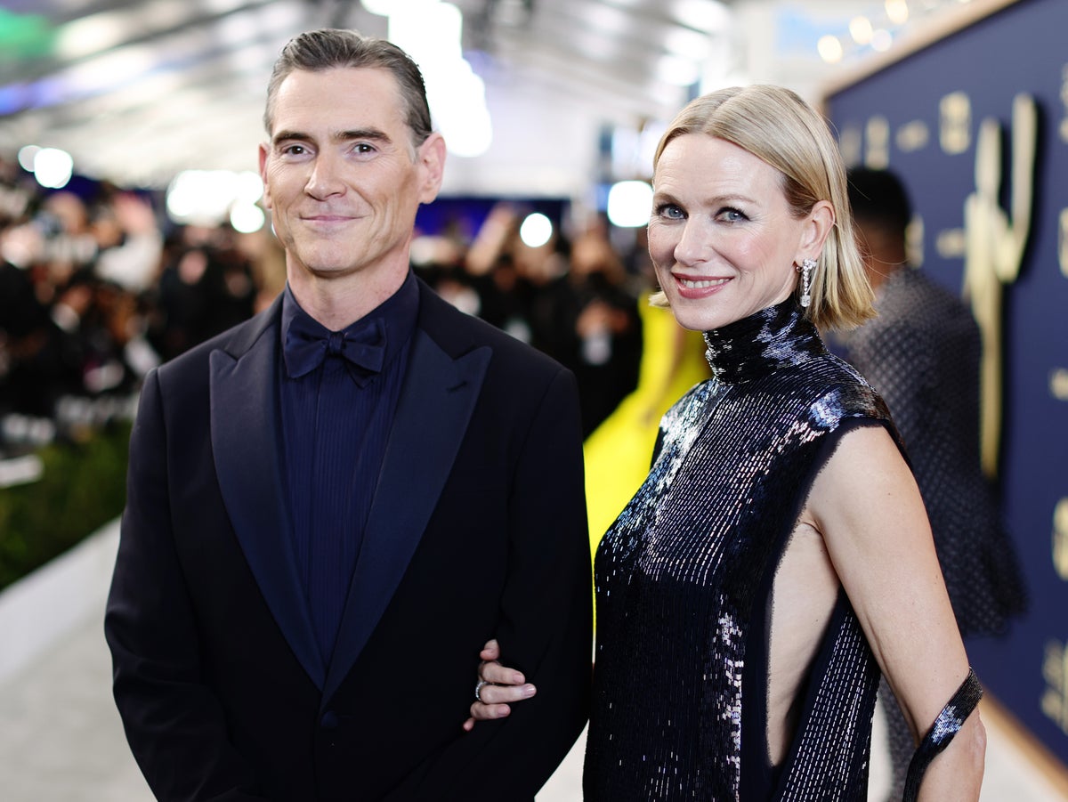 Naomi Watts and Billy Crudup marry in New York courthouse: ‘Hitched!’