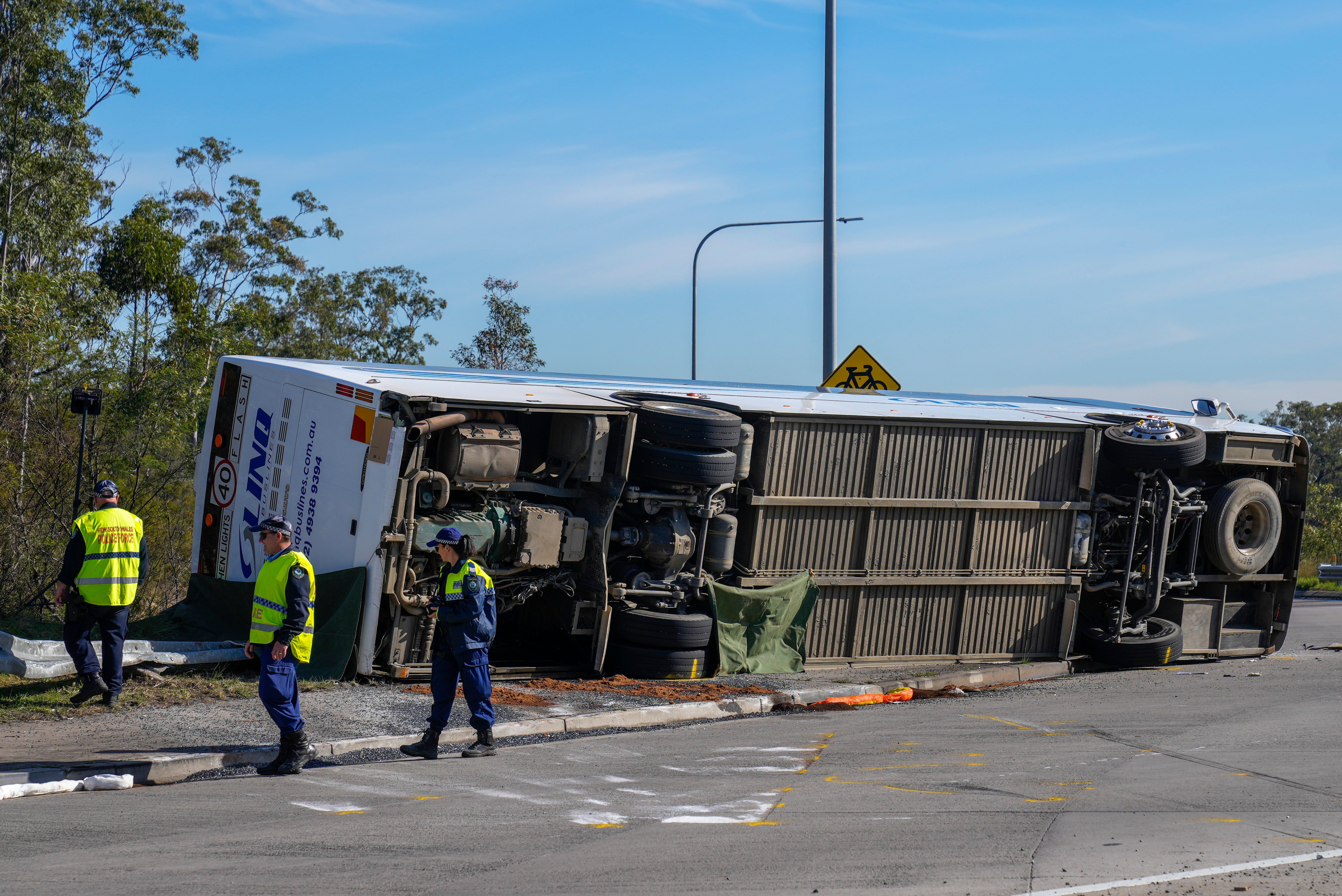 AUSTRALIA-AUTOBÚS ACCIDENTADO