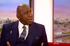 What are the symptoms of prostate cancer and how common is it?