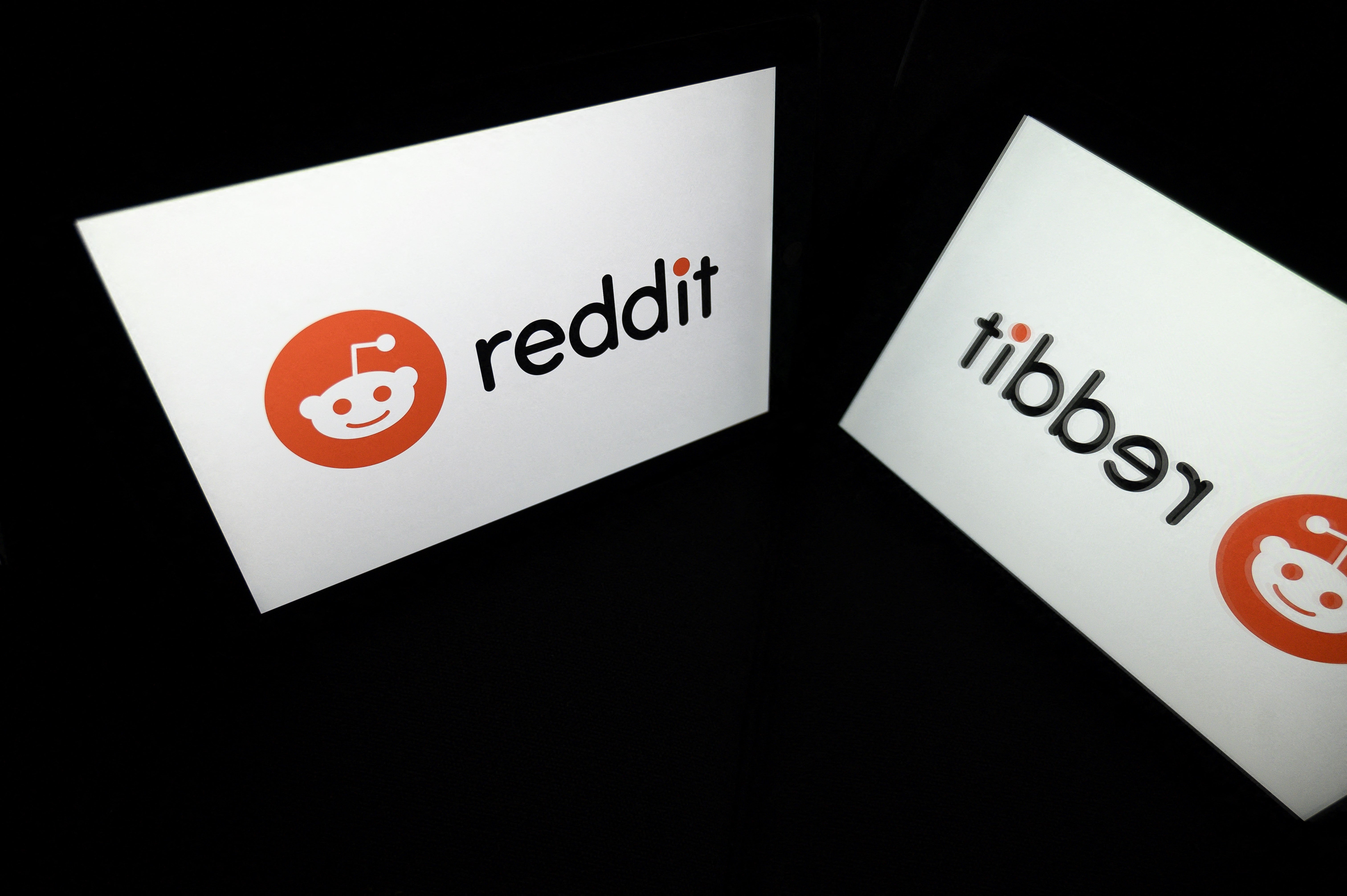 Reddit closes Place after obscene protests The Independent