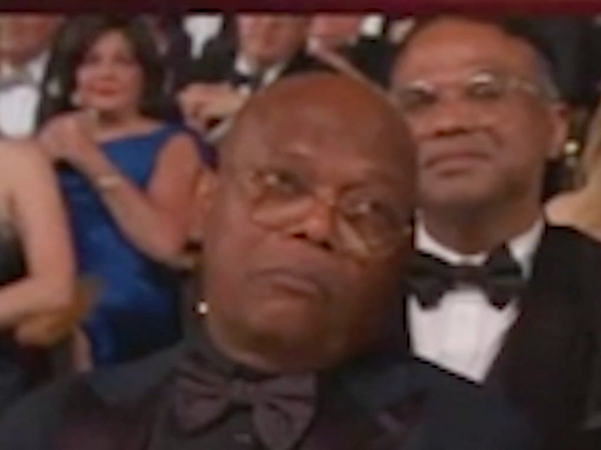 Samuel L Jackson leaves Tonys viewers in hysterics with unimpressed reaction after losing award