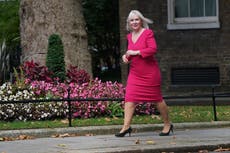 Dorries says she was ‘bullied’ by No 10 and accuses Sunak of blocking peerage