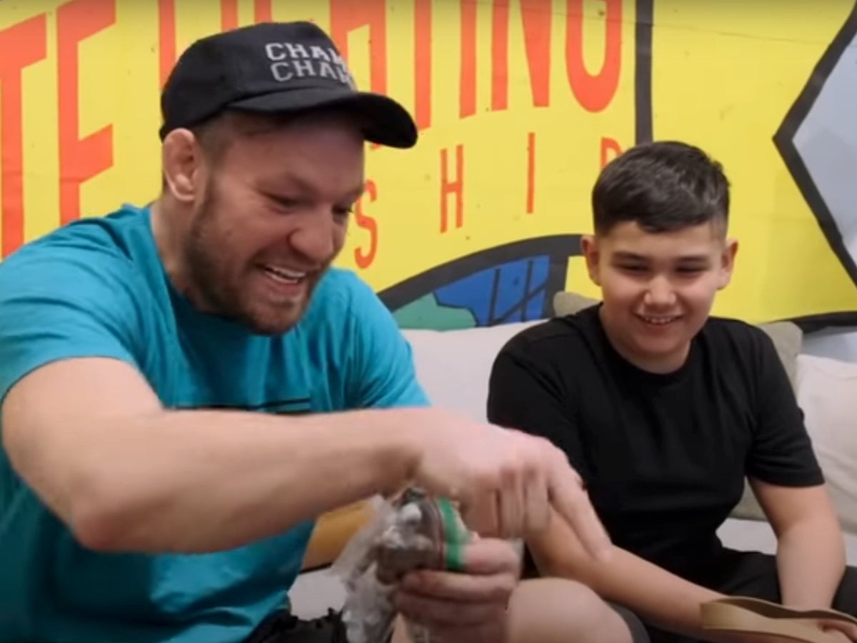 Conor McGregor pays young action-figure artist $1,200 for figurines