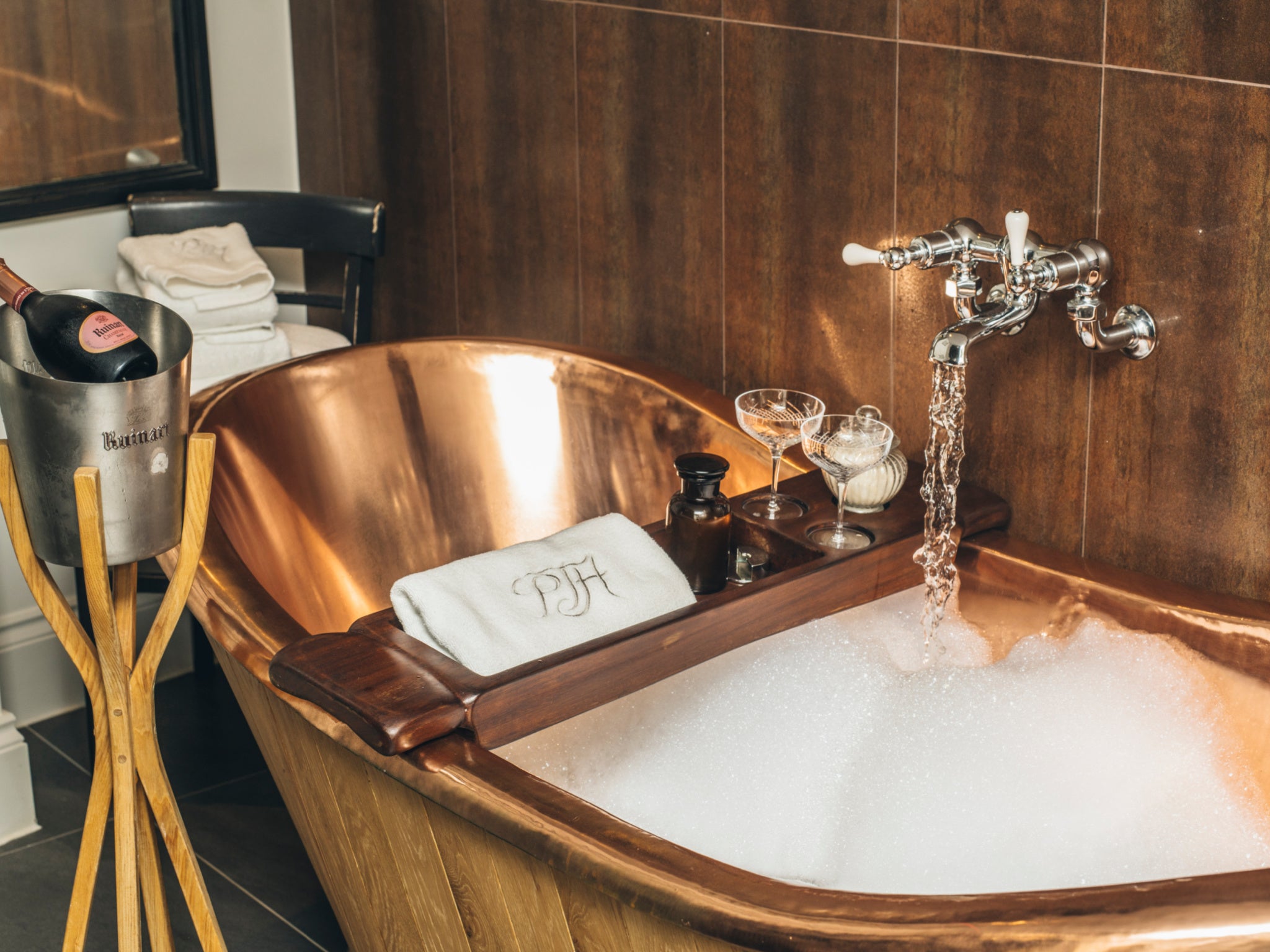 Suites in the Padstow Townhouse have claw-foot baths and antique fireplaces