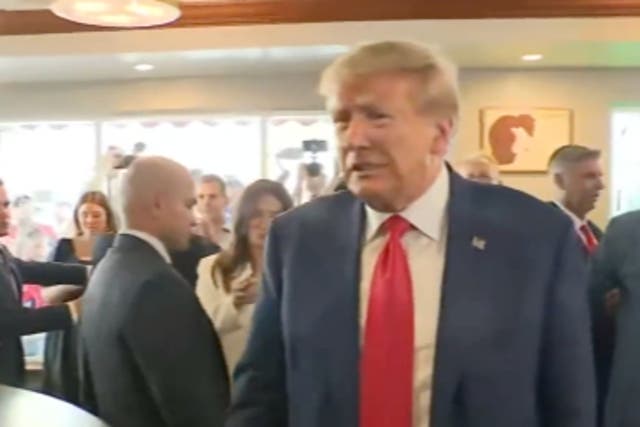 <p>Donald Trump visits a Miami restaurant </p>
