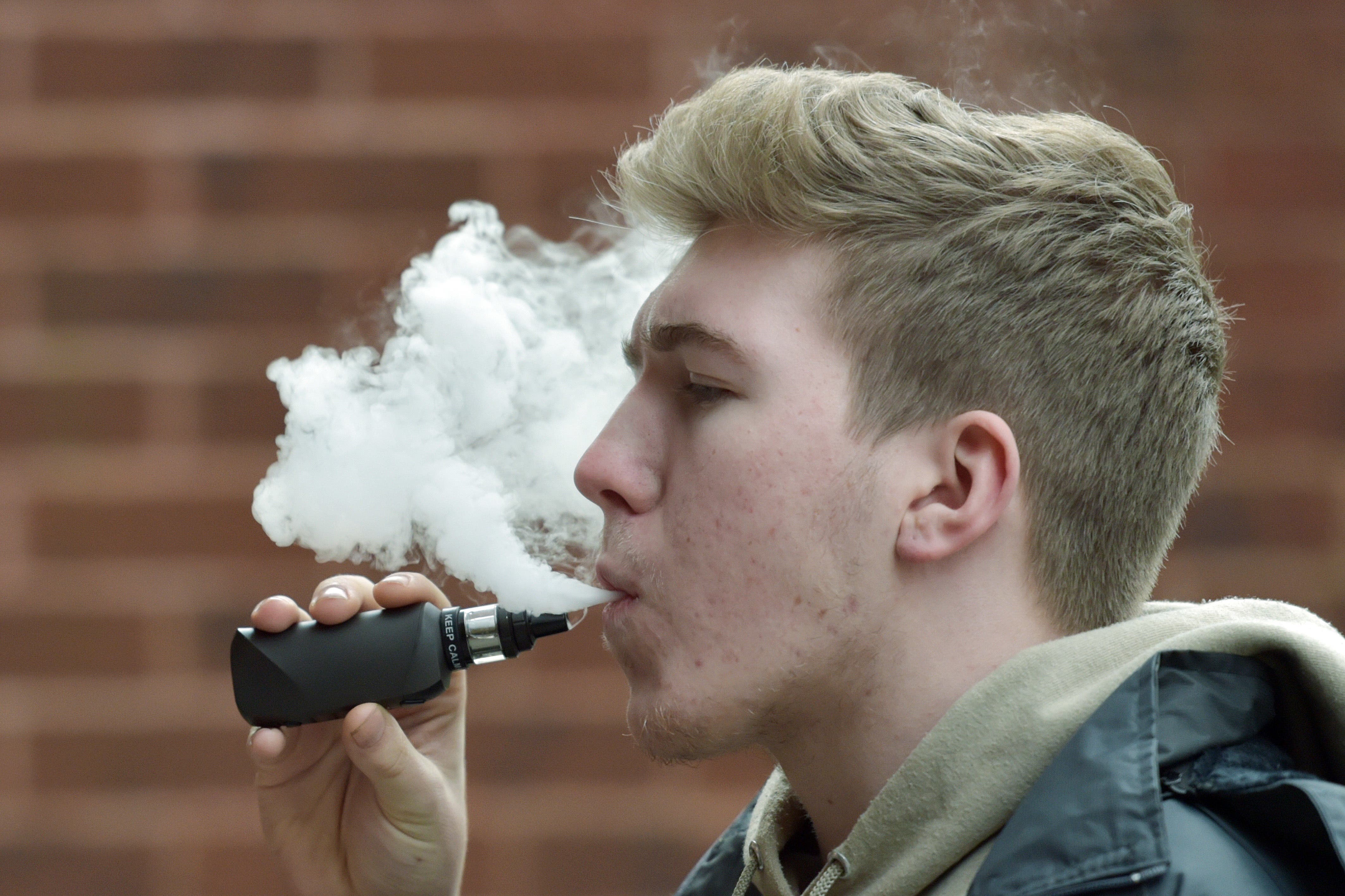 The George Institute has called for a “complete ban” on e-cigarette advertising (Nick Ansell/PA)