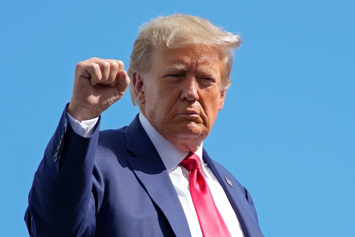 Former Trump chief of staff says ex-president is &lsquo;scared&rsquo; after being hit with new charges