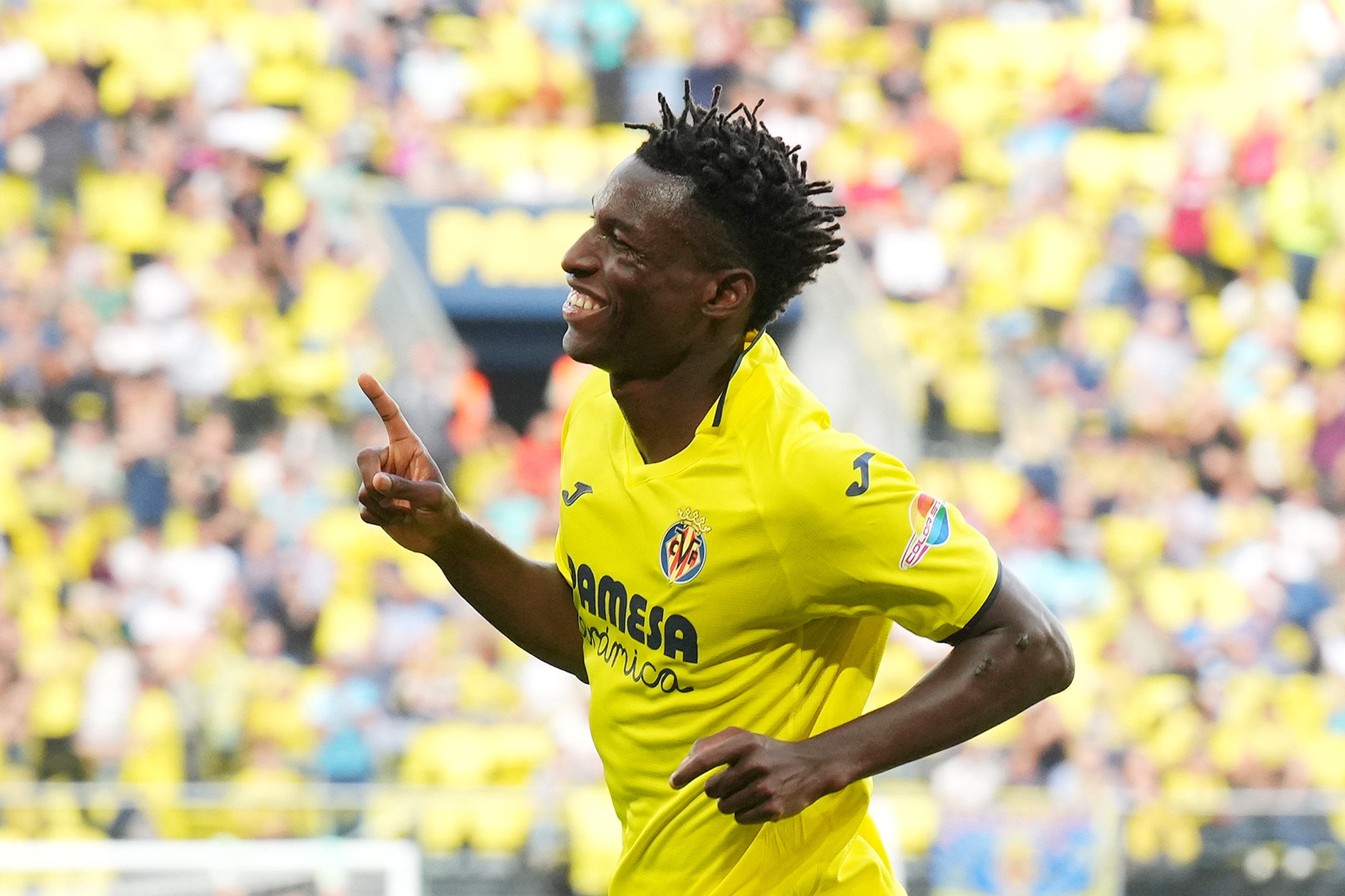 Nicolas Jackson of Villarreal CF celebrates after scoring