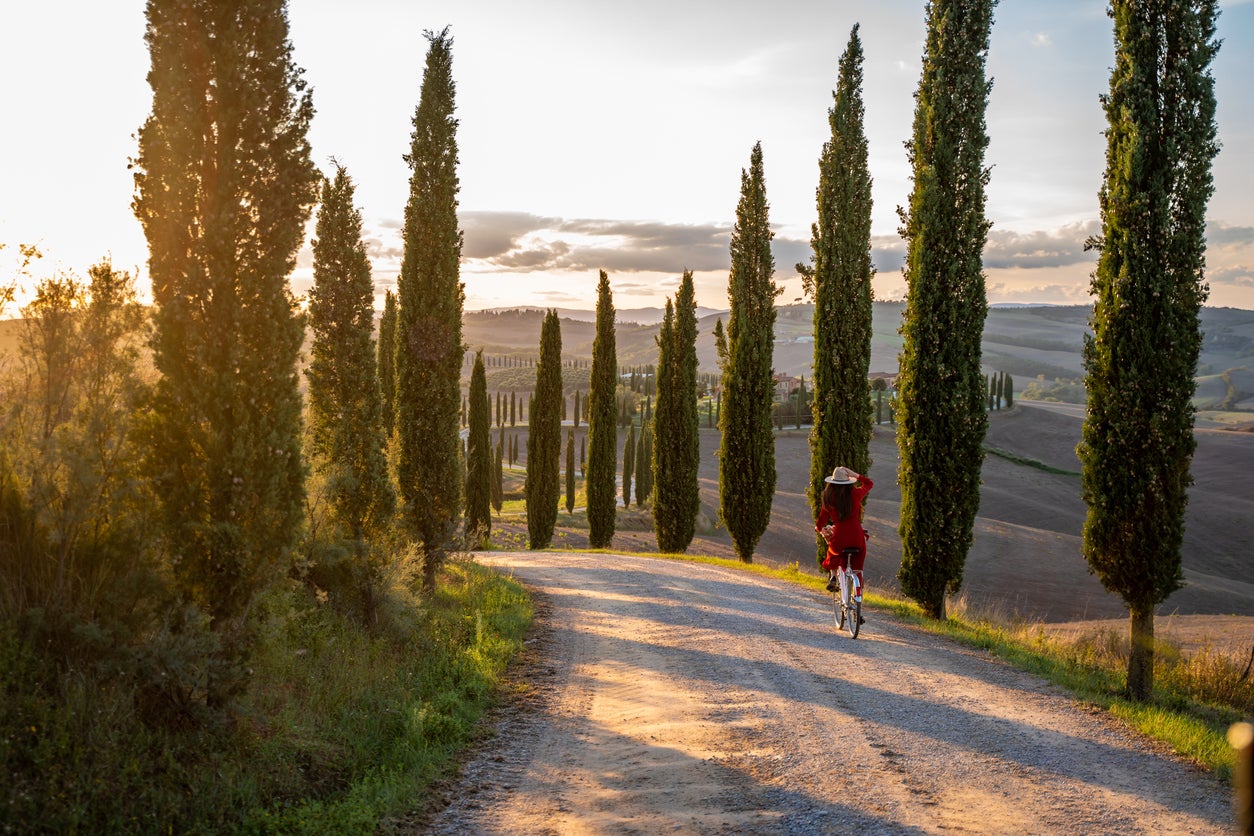 Travel to Tuscany solo for a week of culture, cooking and adventure