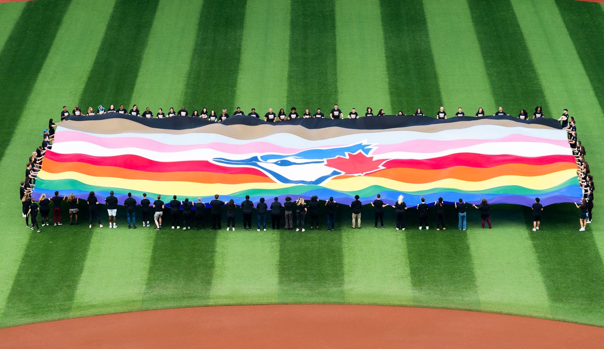 AP PHOTOS MLB teams celebrate LGBTQ+ community with…