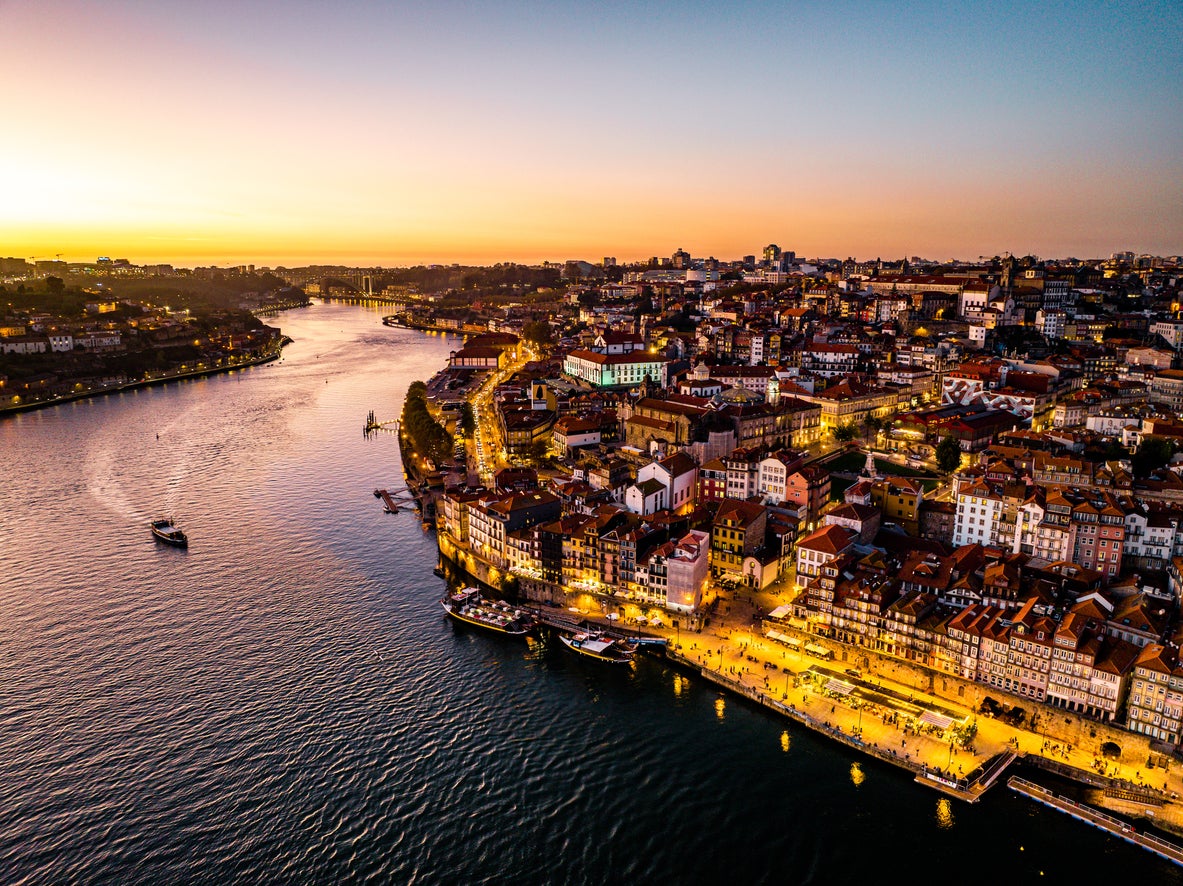 Porto sits on the banks of the Douro