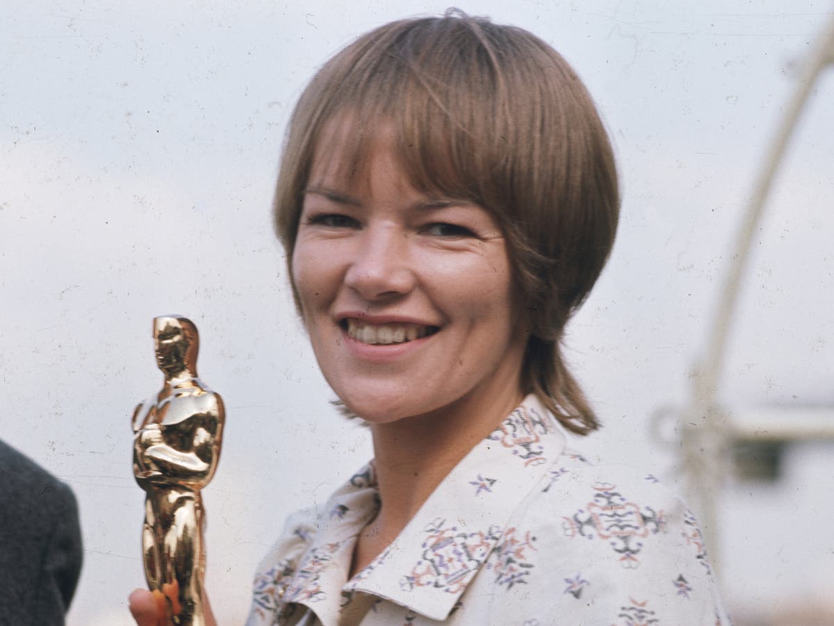 Glenda Jackson gave her two Oscars to her mother, who found another use for them