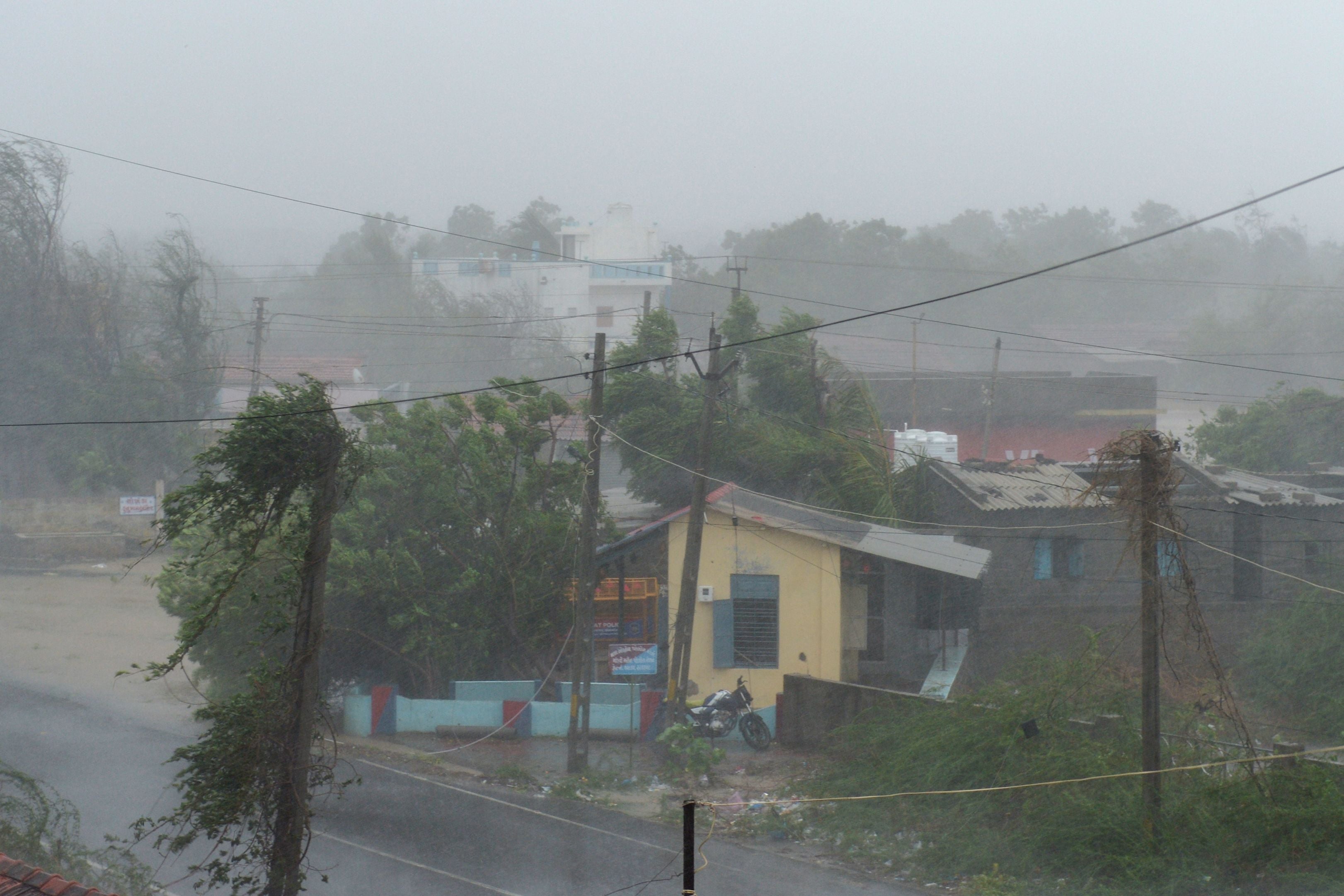 Biparjoy cyclone live: Two dead and nearly 1000 villages without power as  storm weakens | The Independent