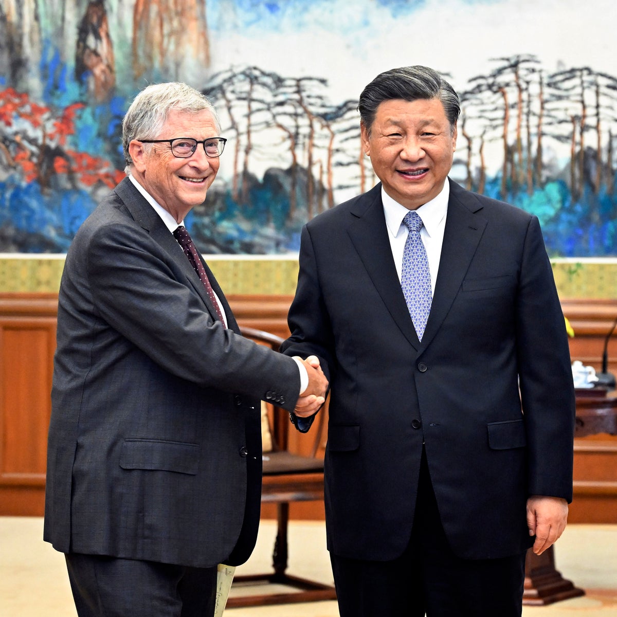 Bill Gates meets Chinese president Xi Jinping on China visit | The  Independent