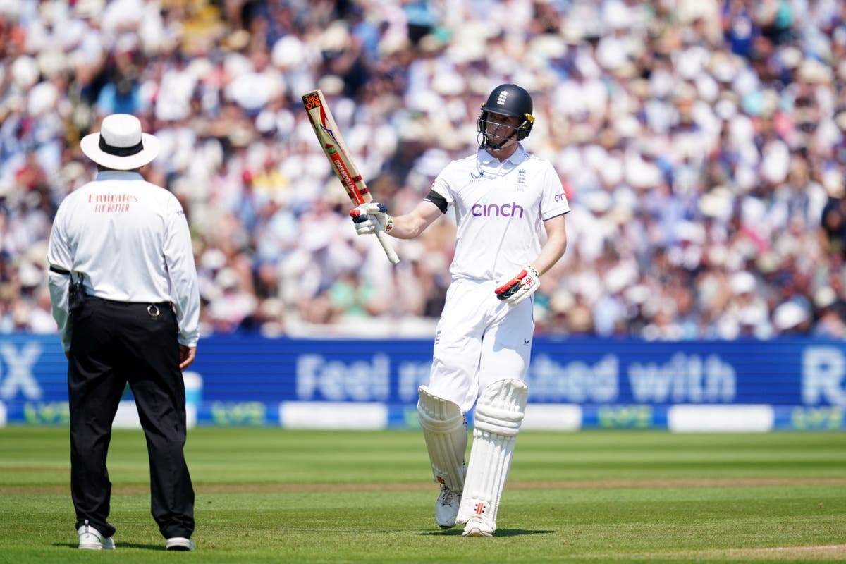 Zak Crawley sets the tone for England before Australia hit back in Ashes