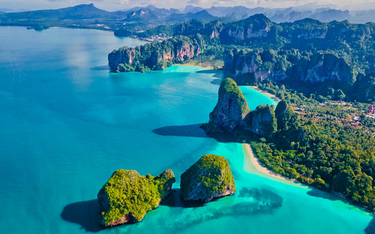 A drone shot of Railay Bay