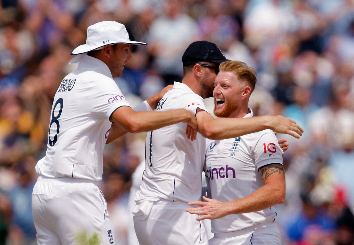 Stuart Broad and Ben Stokes help England dominate second morning of first Ashes Test
