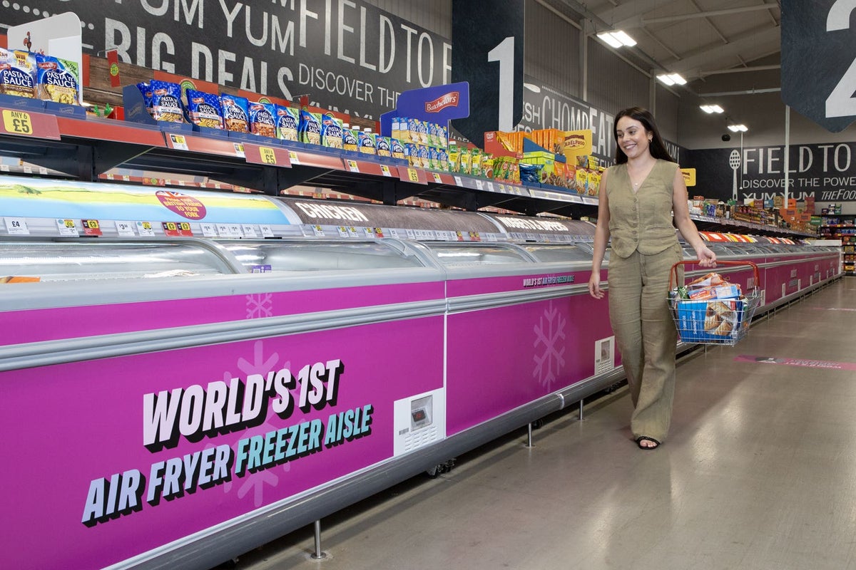 Iceland trials ‘world first’ air fryer food aisle