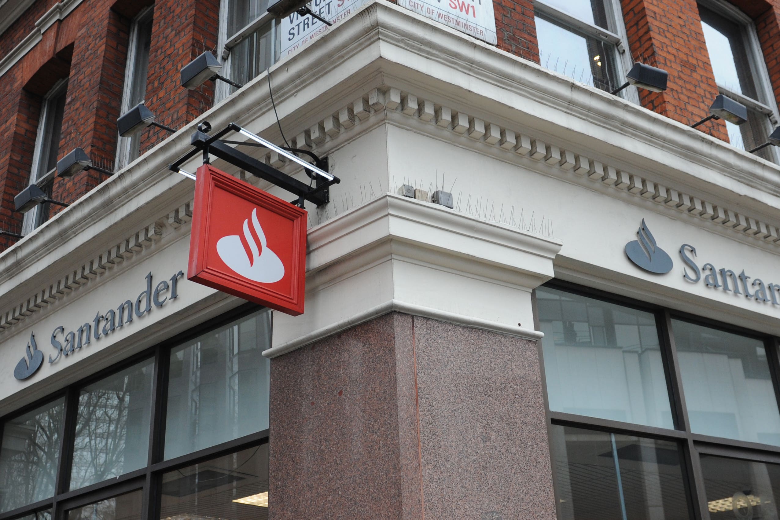 Santander, the first bank to redesign its app so it is more