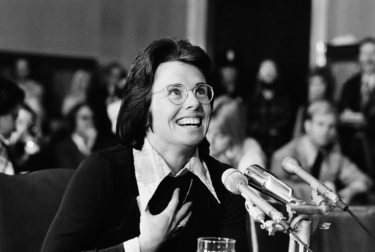 Billie Jean King recalls the meeting that launched the WTA women's tennis tour 50 years ago thumbnail