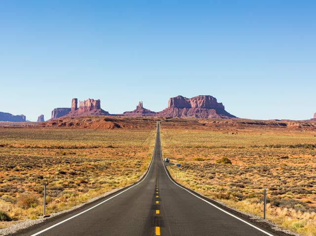 <p>See the famous sights of Route 66 on a North American road trip </p>