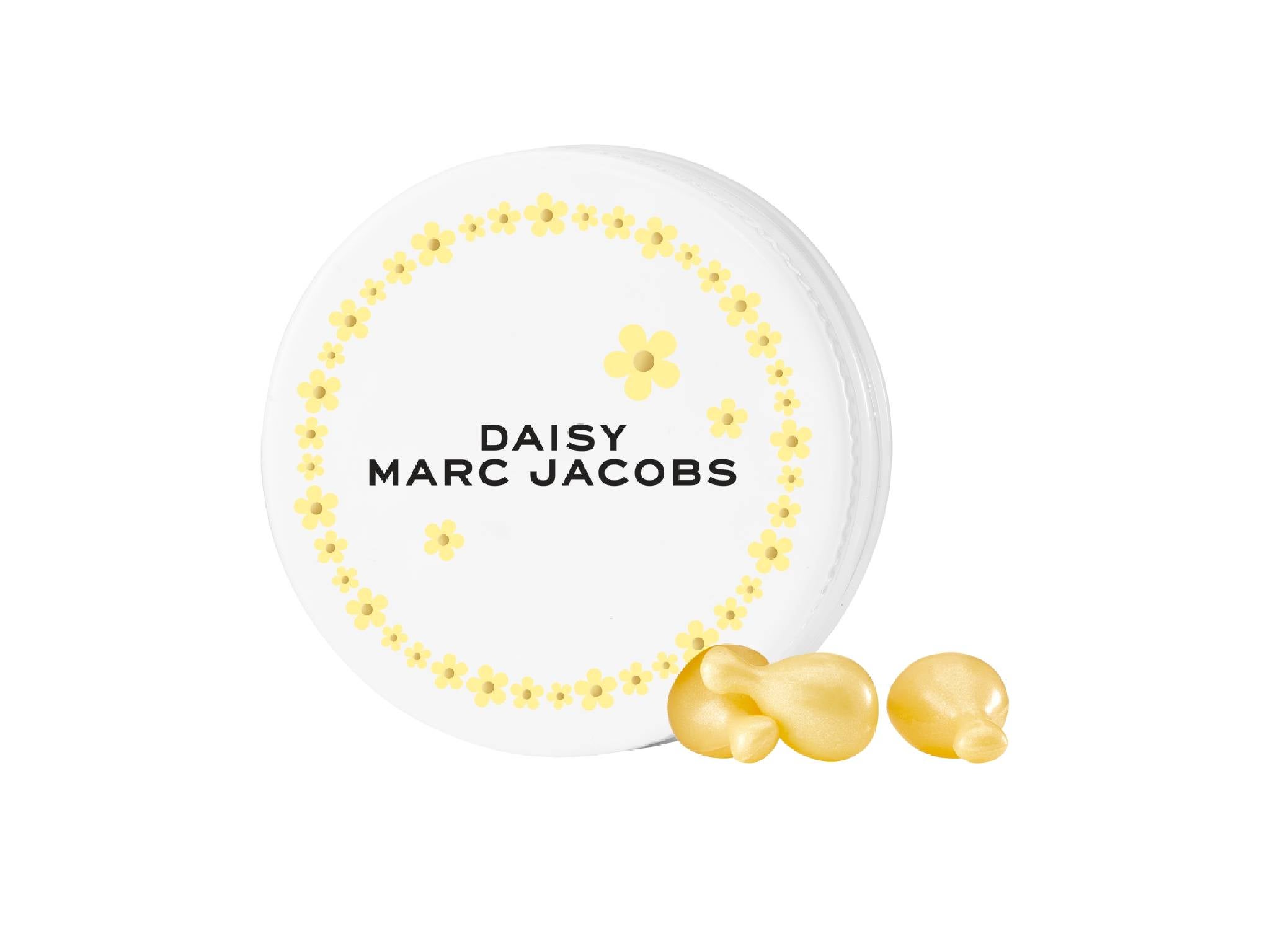 Marc Jacobs daisy drops .jpg