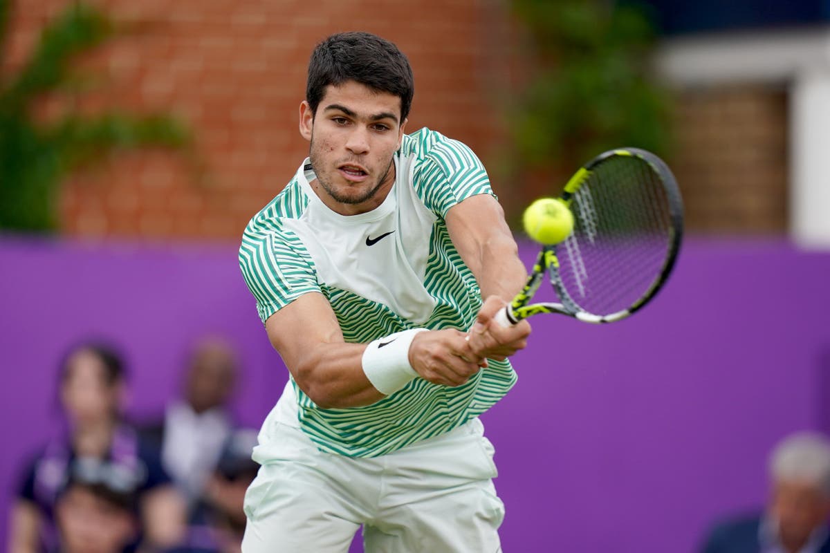 Carlos Alcaraz hopes to thrive on grass this summer after advancing at ...