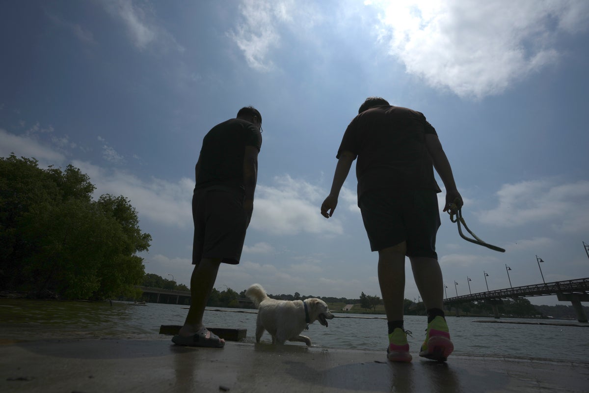 Texas and Mexico sweltering under record high temperatures