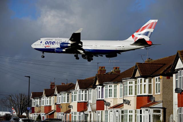 <p>The study looked at hospital admissions of those who live under Heathrow Airport’s flight paths</p>