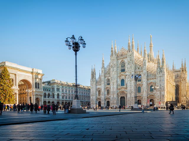 <p>Piazza del Duomo, home to Milan Cathedral and Galleria Vittorio Emanuele II </p>