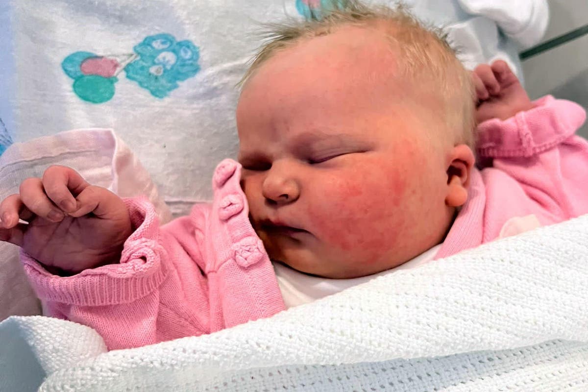 Family waited five minutes for 999 call response following baby&rsquo;s collapse