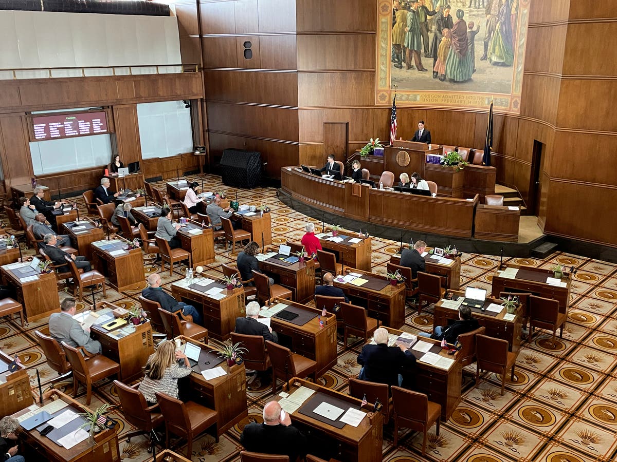 After GOP walkout, Oregon passes amended bills on abortion, trans care and guns After GOP walkout, Oregon passes amended bills on abortion, trans care and guns