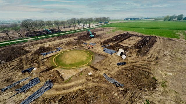 <p>Solar calendar unearthed near Tiel named ‘Stonehenge of Netherlands’</p>