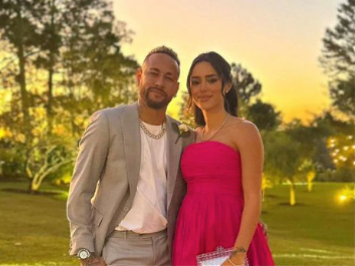 &lsquo;I made a mistake&rsquo;: Neymar publicly apologises to pregnant girlfriend Bruna Biancardi in cryptic message